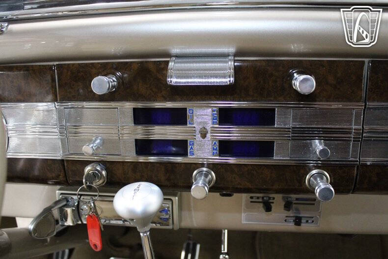 1937 Packard 115C