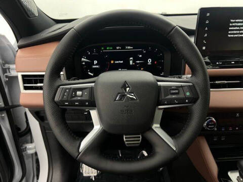 2025 Mitsubishi Outlander SEL