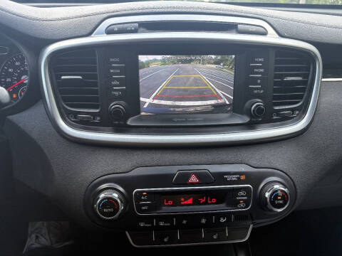 2019 Kia Sorento LX