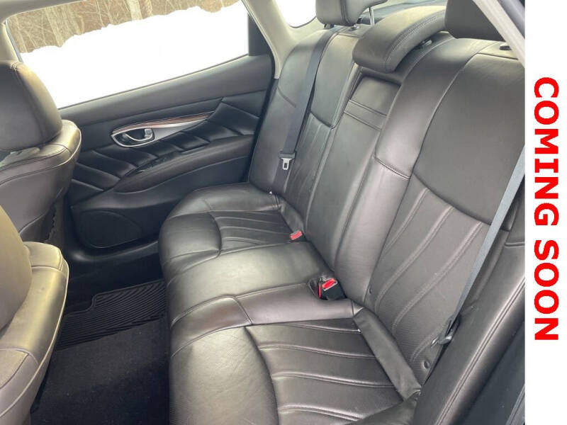 2016 Infiniti Q70L 3.7