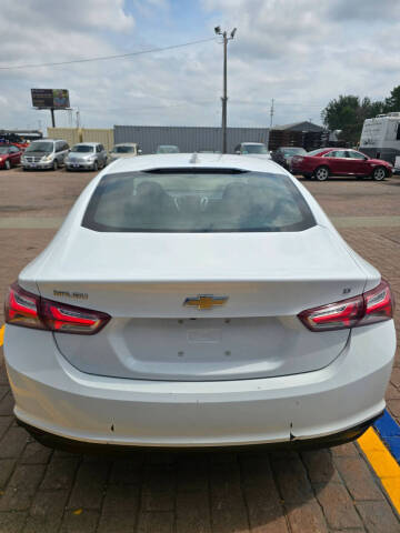 2021 Chevrolet Malibu LT