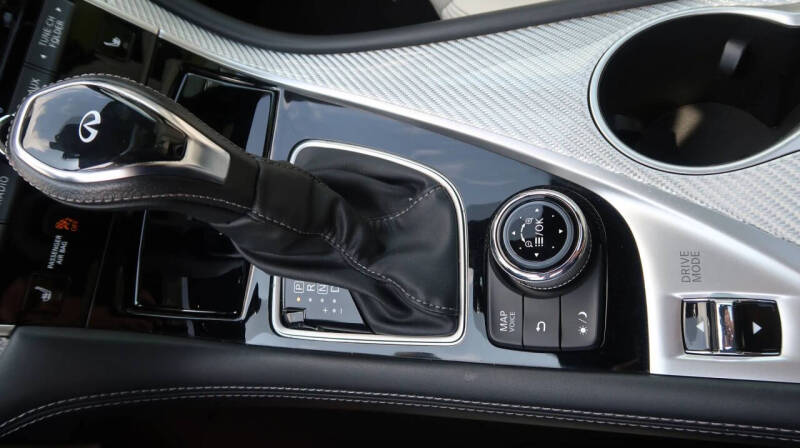 2019 Infiniti Q60 Red Sport 400