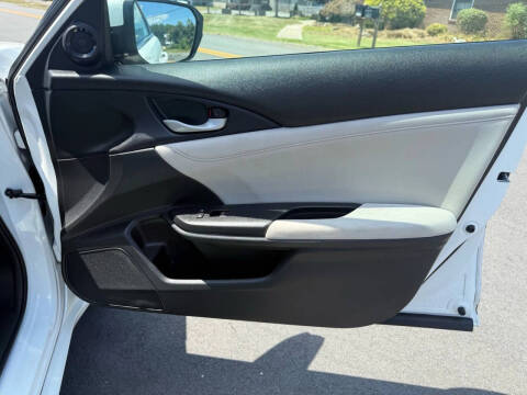 2019 Honda Insight EX