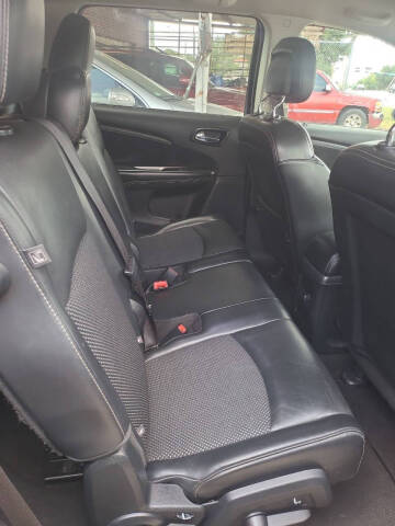 2017 Dodge Journey Crossroad Plus