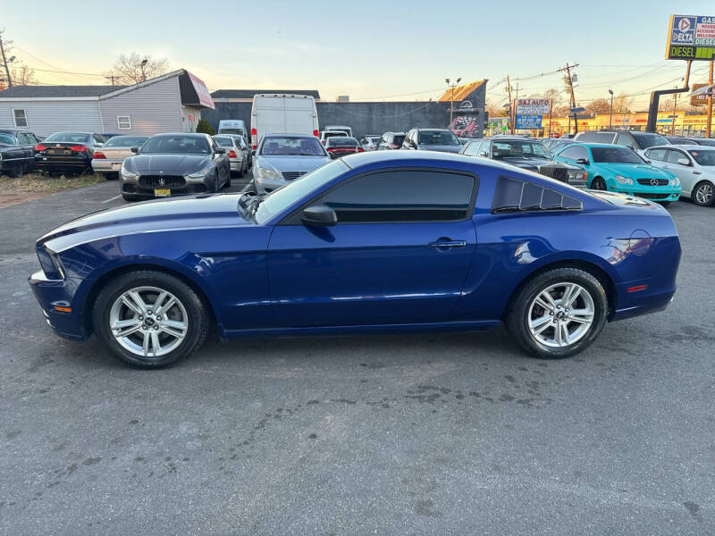 2014 Ford Mustang V6
