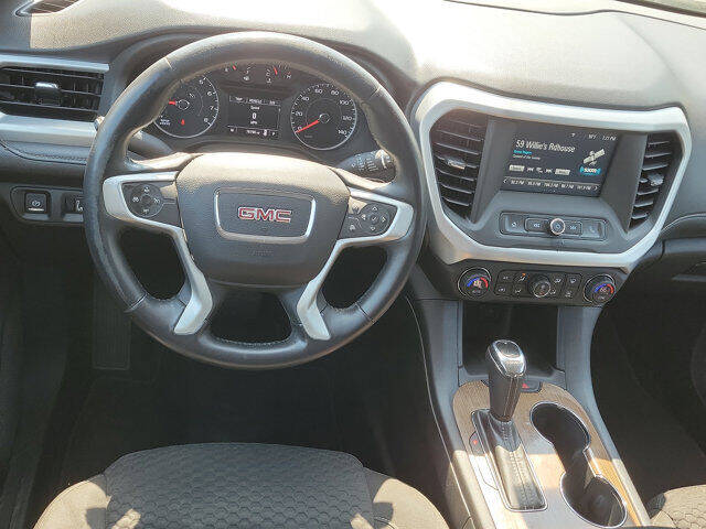 2017 GMC Acadia SLE-1