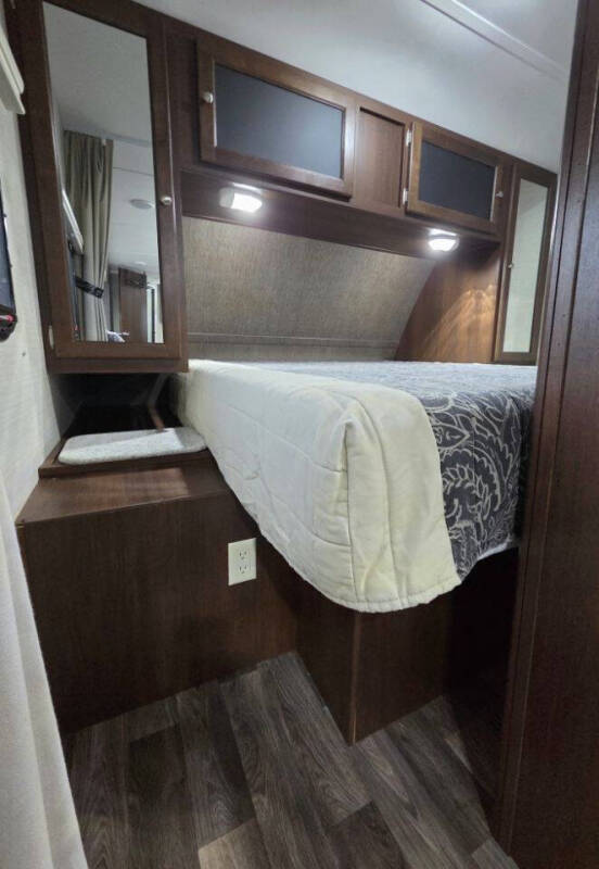 2016 Keystone RV Bullet Ultra Lite