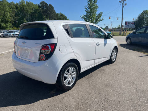 2012 Chevrolet Sonic LS