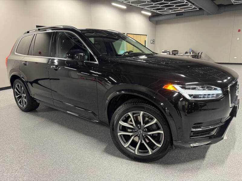2018 Volvo XC90 T6 Momentum