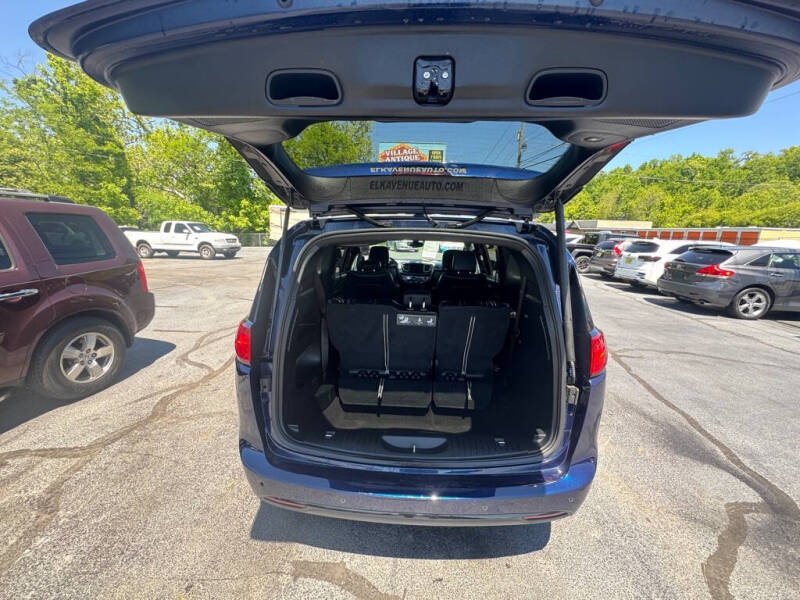 2018 Chrysler Pacifica Touring L
