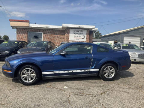 2007 Ford Mustang for sale at Autocom, LLC in Clayton NC