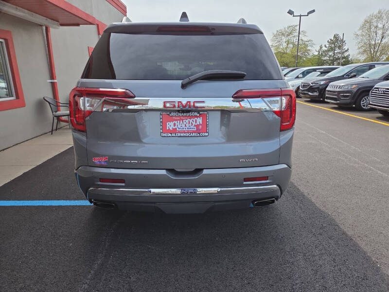 2021 GMC Acadia Denali