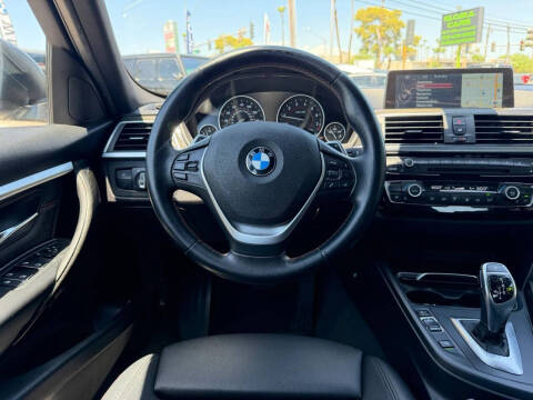 2016 BMW 3 Series 328i