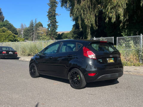 2014 Ford Fiesta SE