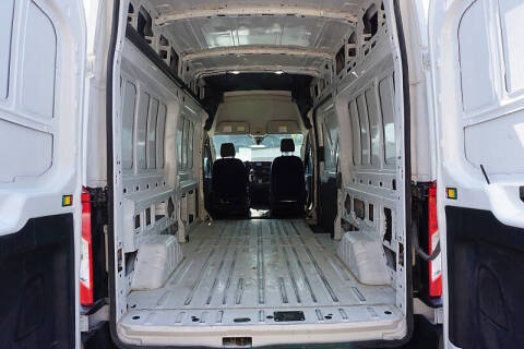 2023 Ford Transit 250