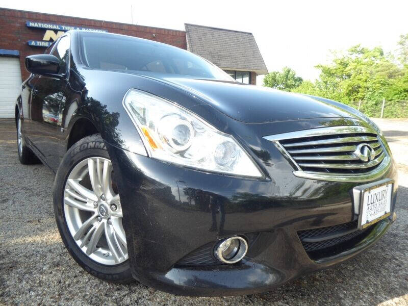 2015 Infiniti Q40 for sale at Columbus Luxury Cars in Columbus OH