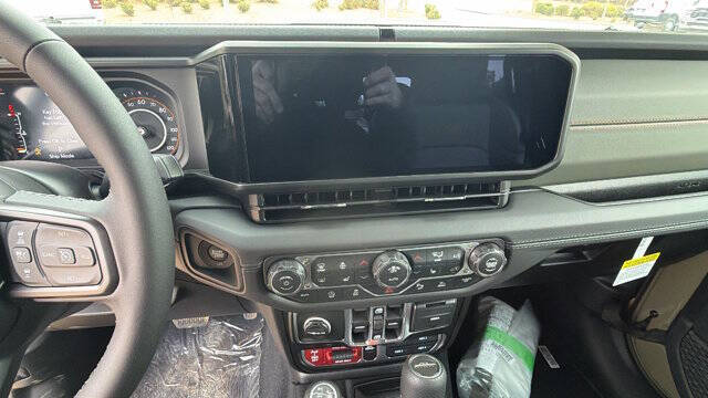 2026 Jeep Gladiator Mojave X