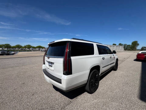 2018 Cadillac Escalade ESV Platinum