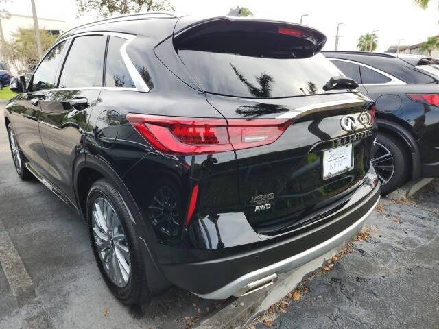 2025 Infiniti QX50 Luxe