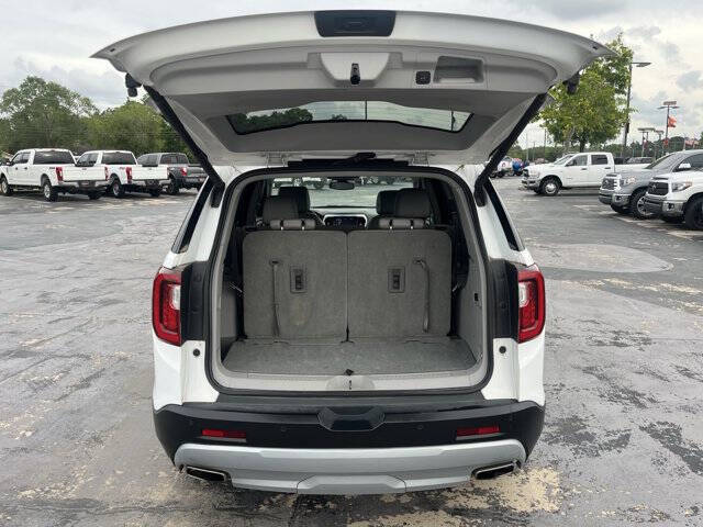 2023 GMC Acadia SLT