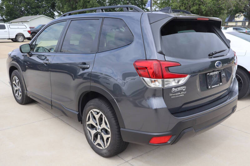 2024 Subaru Forester Premium