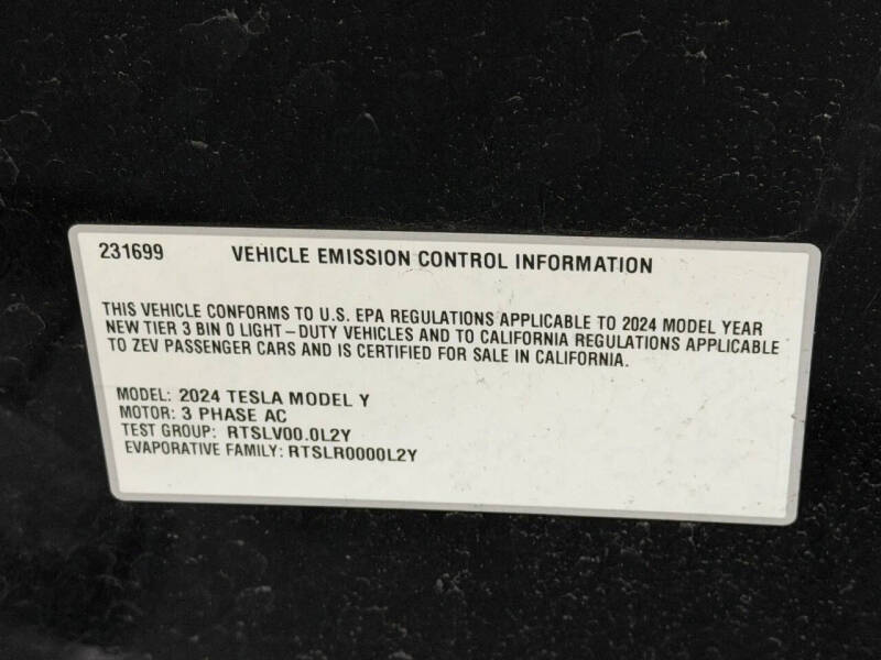 2024 Tesla Model Y Long Range