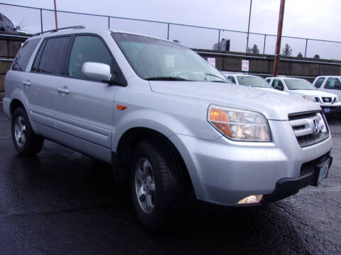 2006 Honda Pilot for sale at Delta Auto Sales in Milwaukie OR