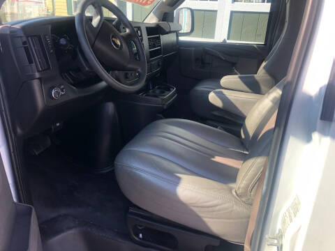 2019 Chevrolet Express 2500