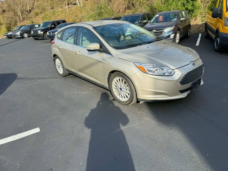 2017 Ford Focus Electric's photo