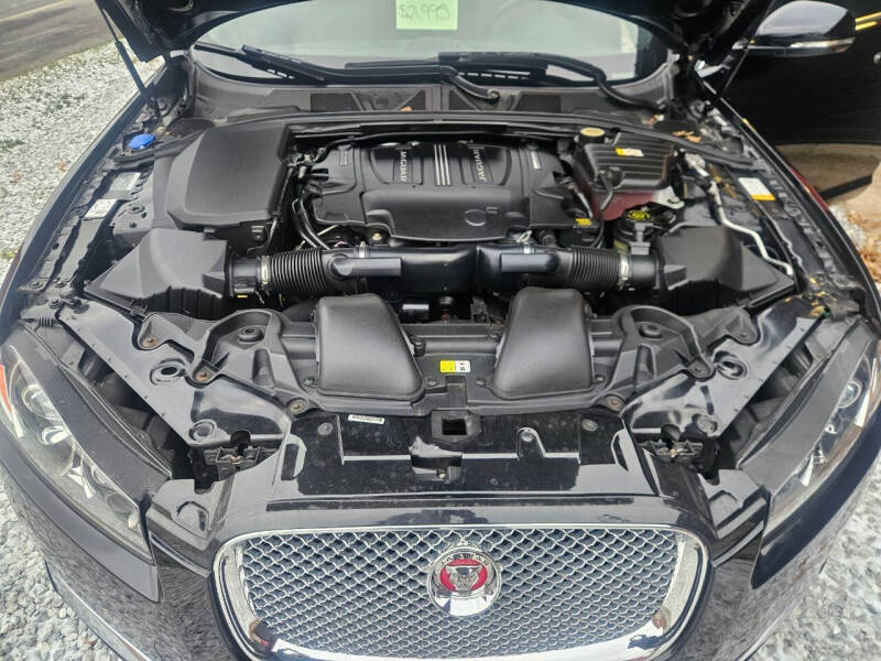 2015 Jaguar XF 3.0 Sport