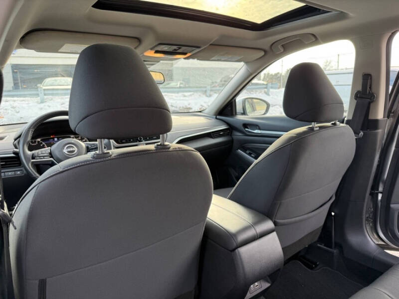 2023 Nissan Altima 2.5 SV