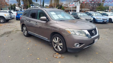 2013 Nissan Pathfinder S