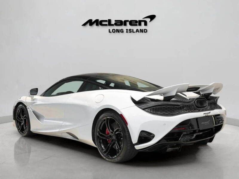 2027 McLaren 750S