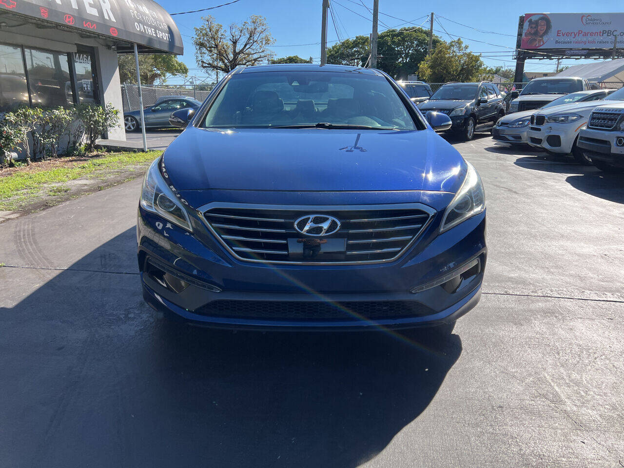 2015 Hyundai Sonata  - $14,900