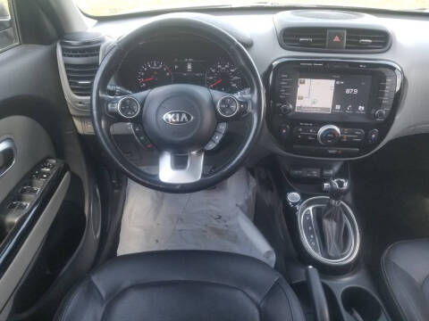 2018 Kia Soul +
