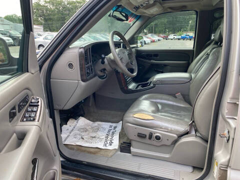 2004 GMC Yukon Denali