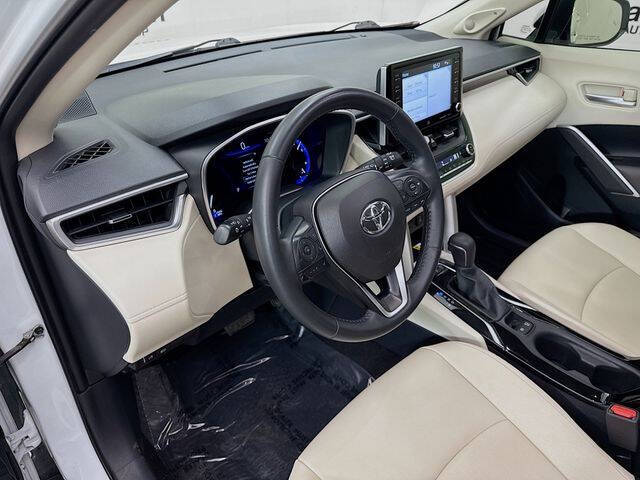 2022 Toyota Corolla Cross XLE