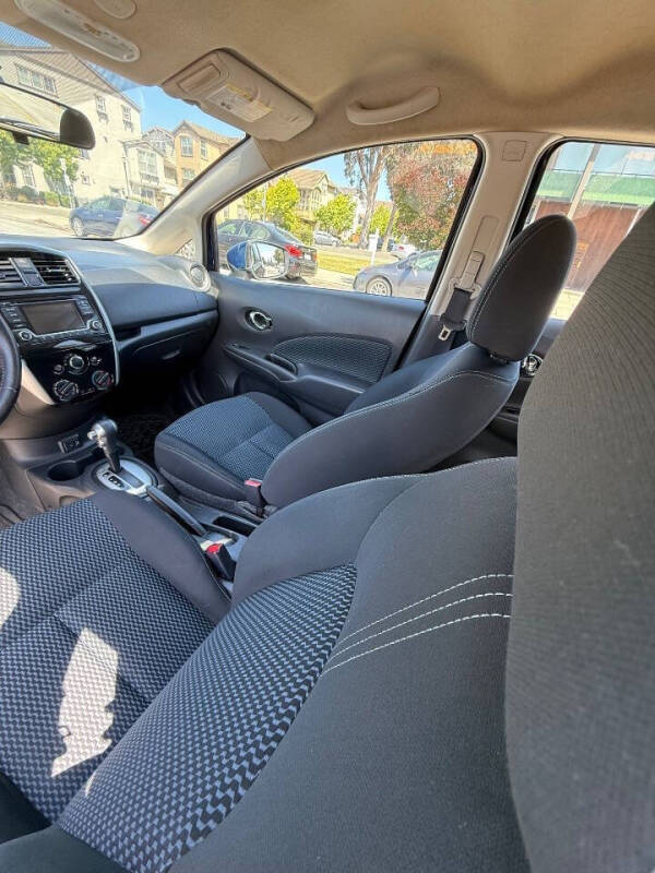 2017 Nissan Versa Note SV