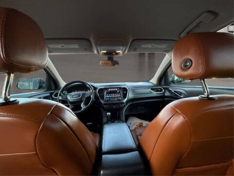 2017 GMC Acadia SLT-1