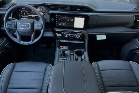 2024 GMC Sierra 1500 AT4X