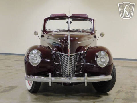 1940 Ford Deluxe