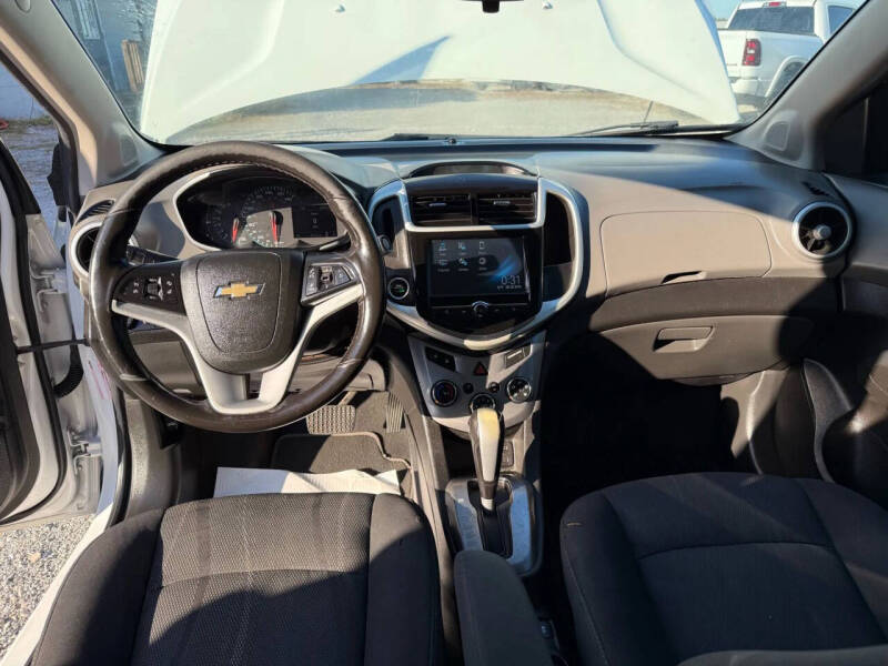 2017 Chevrolet Sonic LT Auto
