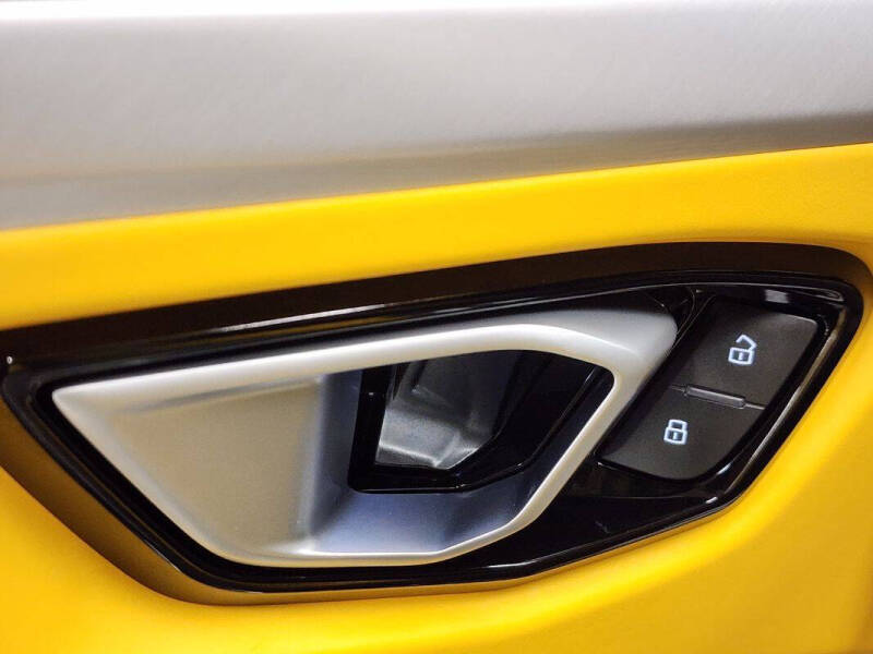 2019 Lamborghini Urus