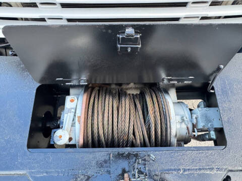 2017 Freightliner M2 106