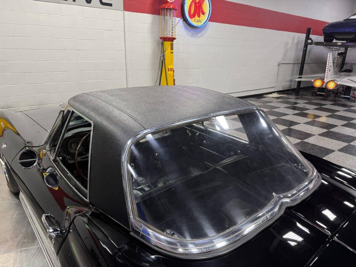 1966 Chevrolet Corvette 121