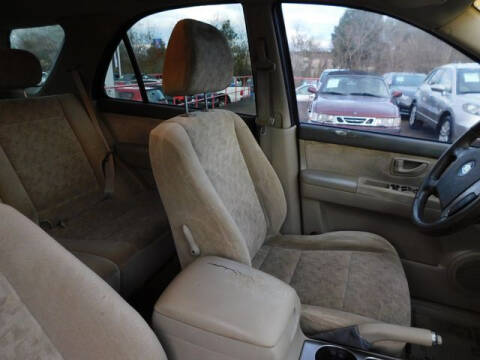 2005 Kia Sorento LX