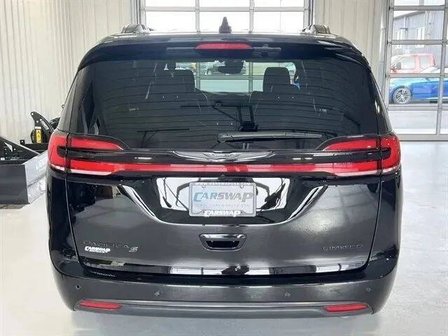 2025 Chrysler Pacifica Limited