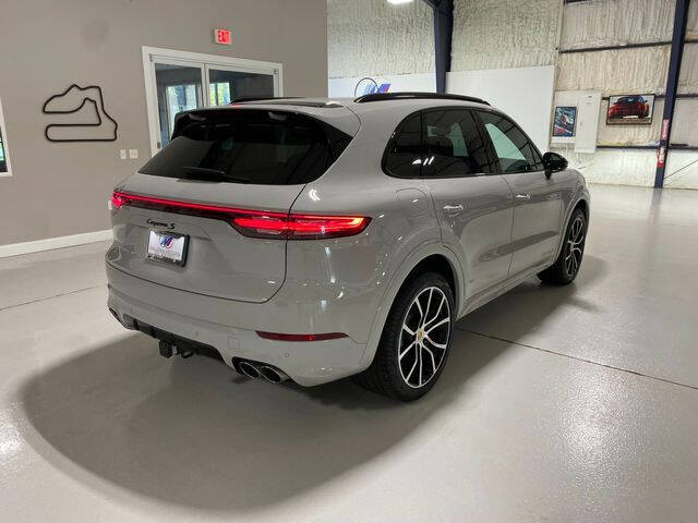 2020 Porsche Cayenne S