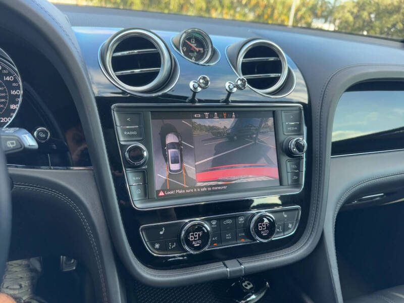 2019 Bentley Bentayga V8