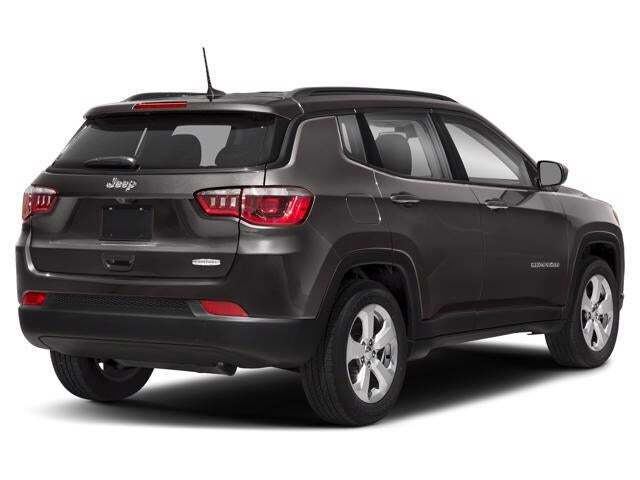 2019 Jeep Compass Latitude photo 2